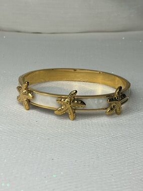 Gold Starfish Shell White Enamel Inlay Bangle Bracelet